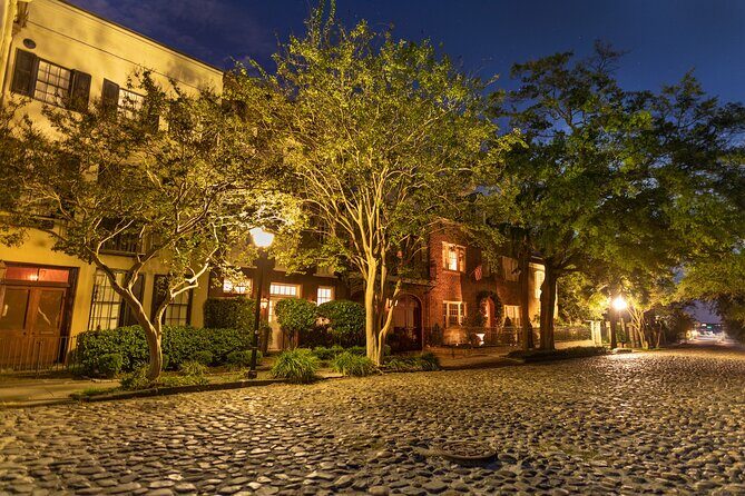 Bay Street Bastards Pub Crawl Shared Tour in Charleston - Price and Logistics: The Practical Side Before You Go