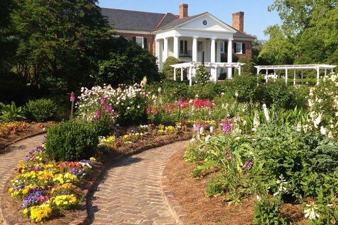 Boone Hall Plantation Admission & Tour with Transportation from Charleston - The 17th-century plantation grounds: what you can do on your own