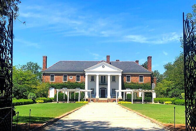 Boone Hall Plantation Day Tour with Transportation - Getting to Boone Hall From Charleston Visitor Center Without the Stress