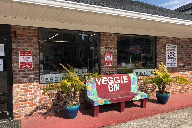 Charleston Farm-to-Table Food Tour and Chef's Challenge - Market picks first: why The Veggie Bin makes this tour feel real