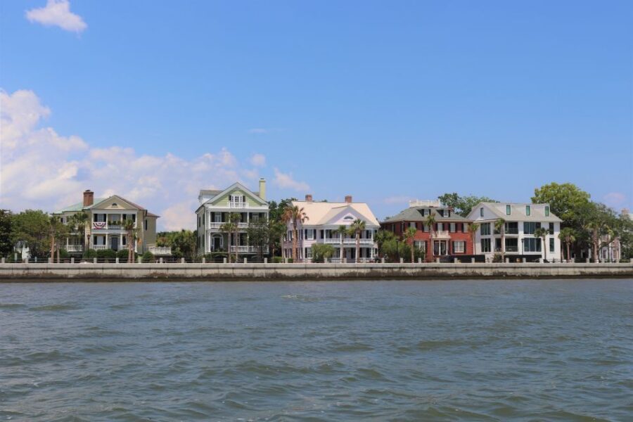 Charleston: Harbor Bar Pedal Boat Party Cruise - Public vs private: how to choose the right boat option