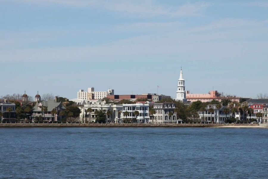Charleston: Historic City Tour and Harbor Cruise - The 90-Minute Historic Streets Coach Ride: Churches, Rainbow Row, Old Market
