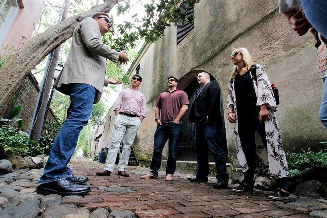 Charleston Historical Walking Tour: Pirates, Patriots, and More - Why this 90-minute walking loop makes Charleston click