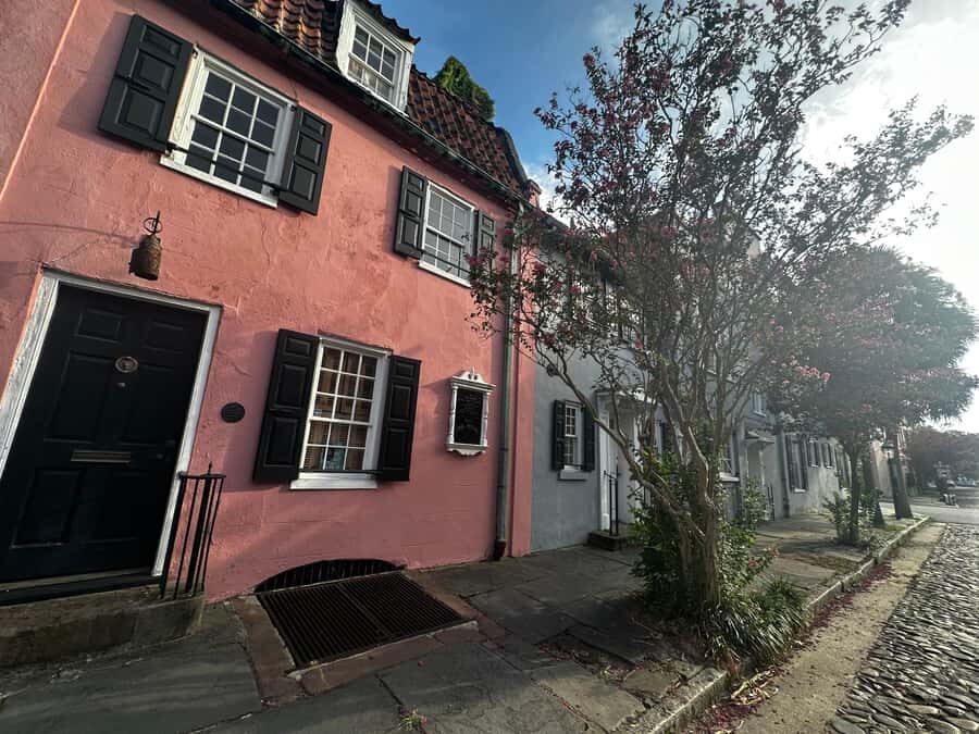Charleston: History and Architecture Guided Walking Tour - Landmark Interiors: St. Michael’s Church, Dock Street Theatre, and the Old Exchange