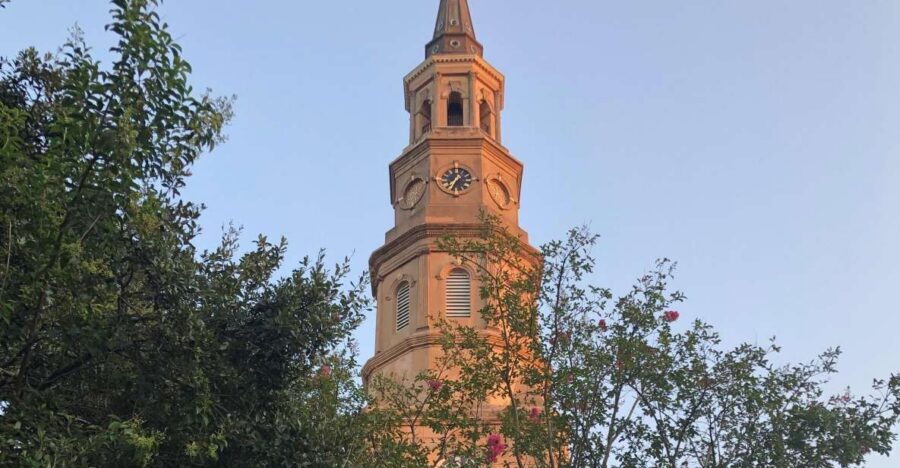 Charleston: Pirate Escape Scavenger Hunt - Starting at Washington Square Park and the Fireproof Building Museum
