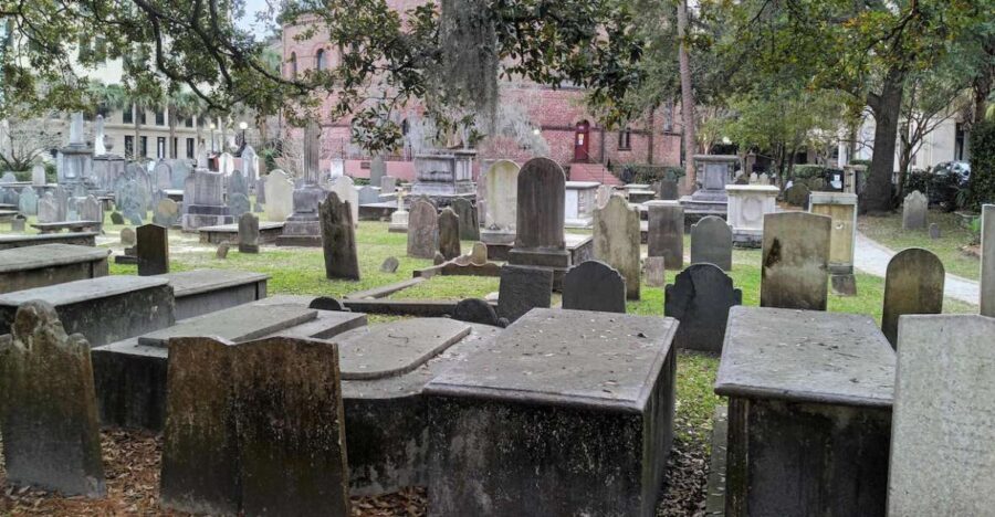 Charleston: Small-Group Ghost Walking Tour at Night - Key things that make this ghost walk worth it