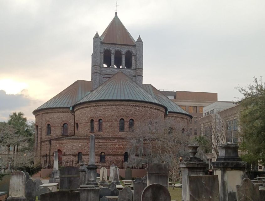 Charleston: Small-Group Ghost Walking Tour at Night - Weather, time of year, and how to plan around the darkness