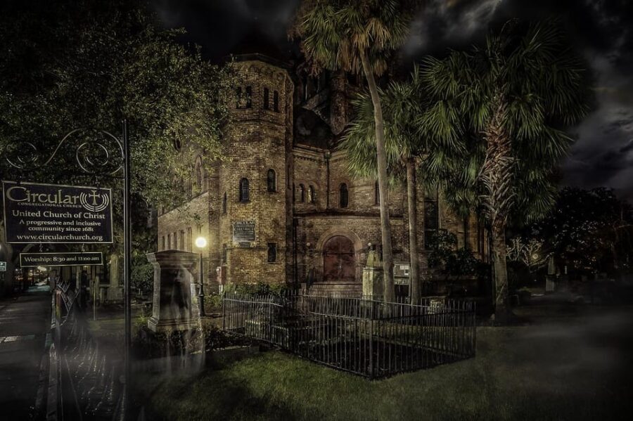 Charleston: Spirits & Spirits Haunted Pub Crawl - Timing, walking limits, and how to pack for rain or shine