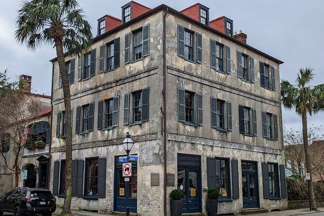 Charleston Style VIP Tour - Historic Downtown Charleston: The Battery, Squares, and King Street