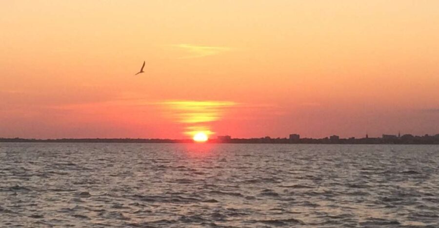 Charleston: Sunset Harbor Cruise - Finding the Sandlapper Water Tours Booth at the Maritime Center