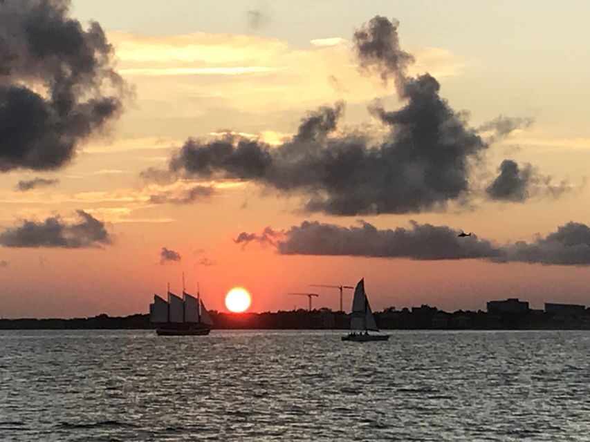 Charleston: Sunset Harbor Cruise - The Bar, Music, and the Pace (Yes, You Get Relaxed Time)