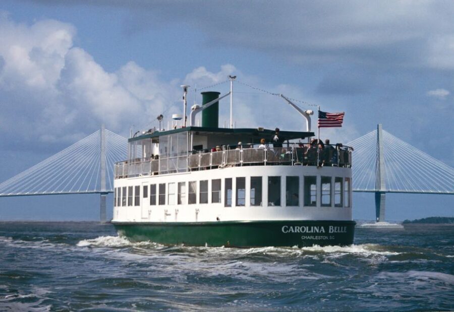 Charleston: Tour Pass with 40+ Attractions - Getting around without wasting hours: transit and maps