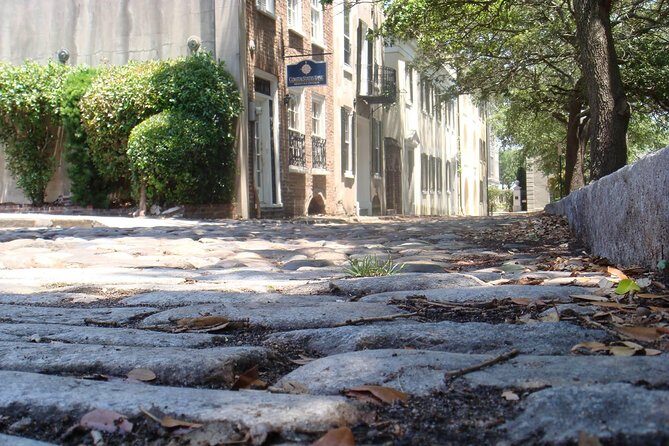 Charleston’s Best Highlights: History, Culture & Architecture - Bay Street Orientation: Starting Where Charleston’s Story Begins