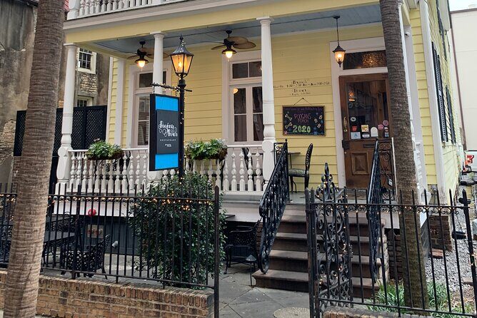 Charleston's Haunted Ghost Tour - Solo Smart Phone Guided Tour - St. Philip’s Church: The Weeping Woman at a Cemetery Edge