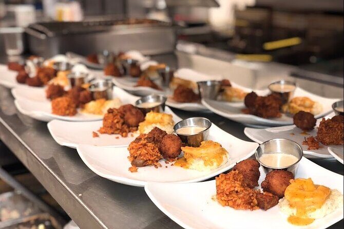 Charleston's Historic Downtown Food Tour - VIP Access at Restaurants: Why Skipping the Line Pays Off