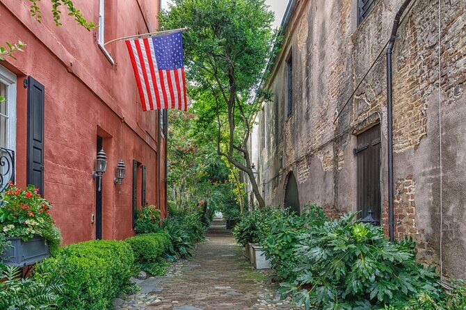 Discover Charleston! (Small Group Walking Tour - Max 10 Guests) - What you’ll feel after 90 minutes (and what you won’t)