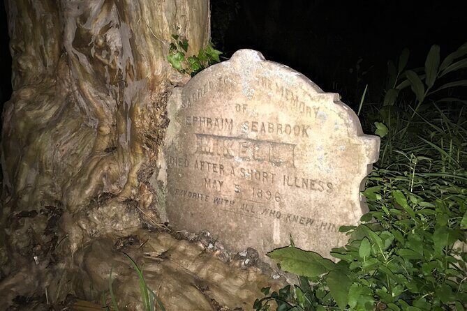 Ghosts of Charleston Night-Time Walking Tour with Unitarian Church Graveyard - Who This Tour Suits Best (and Who Should Think Twice)