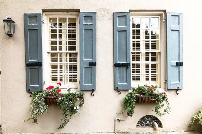 Historic Charleston Guided Sightseeing Walking Tour - French Quarter Stops: Dock Street Theatre, churches, and the hard parts