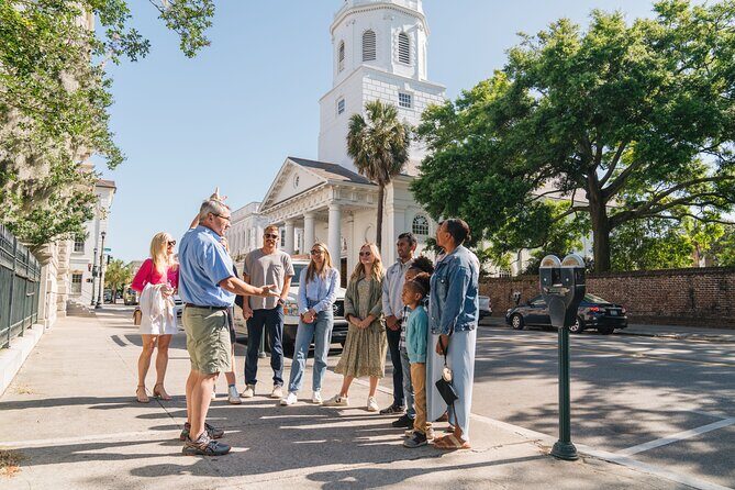 Historic Charleston Walking Tour: Rainbow Row, Churches, and More - Historic churches and graveyards: honesty with respect
