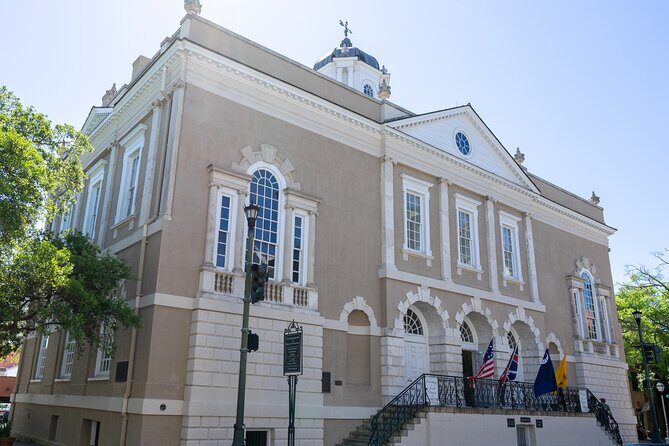 Historic Women of Charleston Guided Walking Tour - Pink House Gallery: Stories Set Against Architecture
