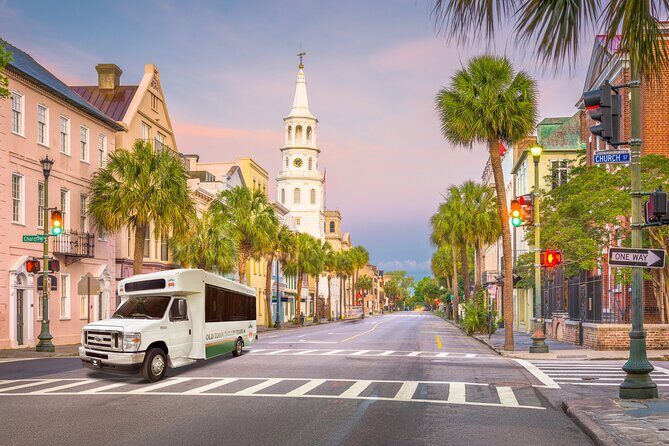 Old Town Trolley Charleston Sightseeing Tour - Getting started at 375 Meeting St and riding smart