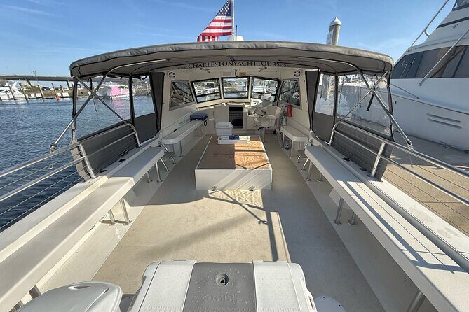 Private Sunset Boat Tour of Charleston Harbor - The 5:30 pm Start: How the Night Shapes the Views