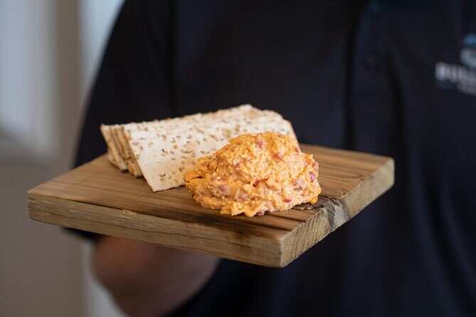 Savor the Flavors of Charleston Walking Food Tour - Stop One: Bulldog Tours and the Local-Guide Advantage