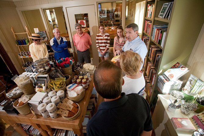 Savor the Flavors of Charleston Walking Food Tour - Food Tastings: Lowcountry Classics You Should Expect (and One Honest Caution)