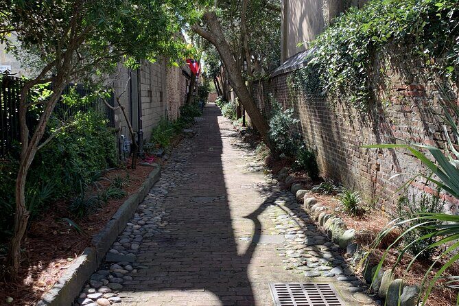 Self-Guided "The French Quarter Charleston" Solo Walking Tour - Who should book this (and who might not love it)