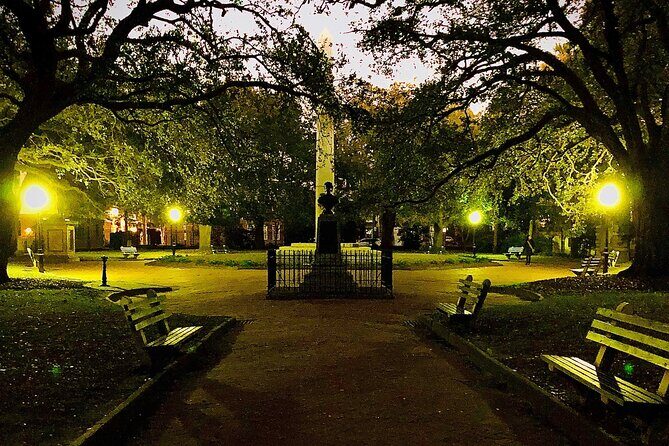 The Charleston Boo Hag and Brews Ghost and Bar Tour - Quick Hits: What Makes Charleston Boo Hag and Brews Different