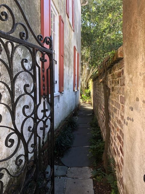 Walled City Spirits with Local Guide - Washington Square: the public open space where punishment was part of everyday life